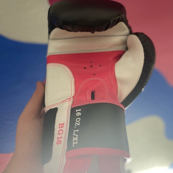 Set of 2 ring side 16 oz boxing glove - Picture 6 of 6